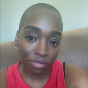 Meet your Posher, Vanietra